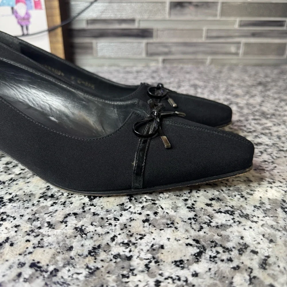 Stuart Weitzman Elegant Black Minimal Women's Kitten Heels Shoes Size 9 - Picture 3 of 10